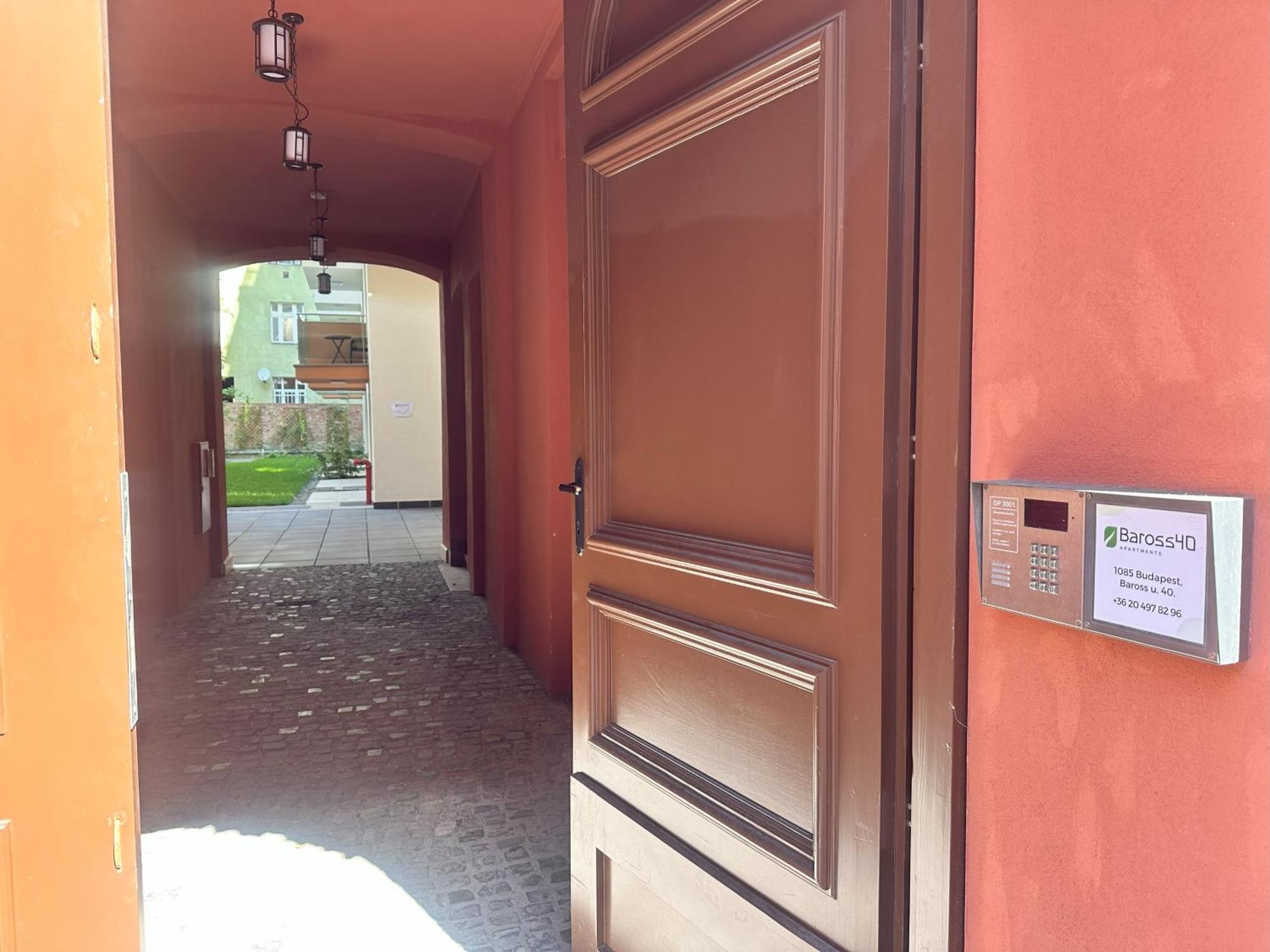 Baross40 Apartments بودابست المظهر الخارجي الصورة